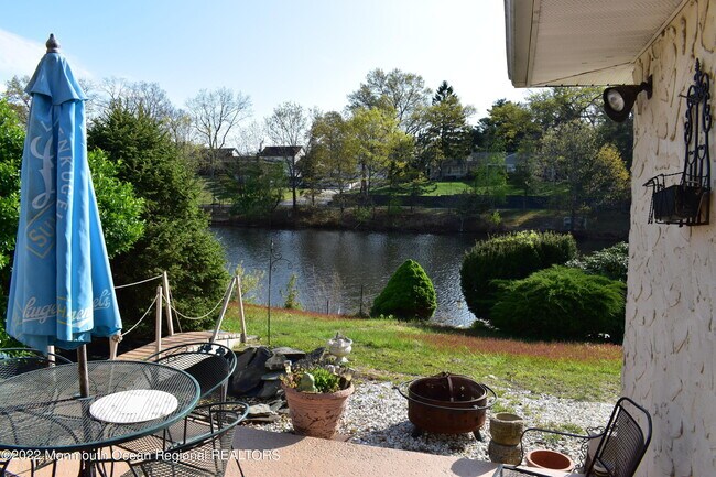 Photo - 872 Brookside Dr