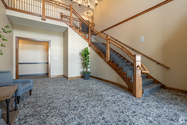 Lobby - City Hall Suites