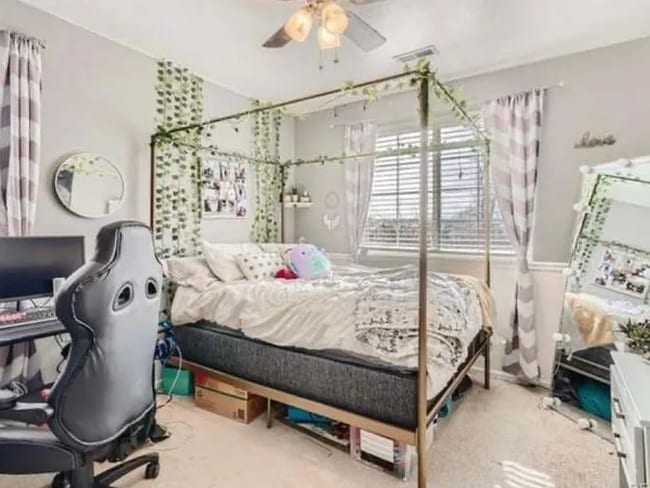 Photo - 13890 Madison St