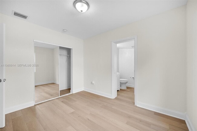 Photo - 299 NW 43rd St