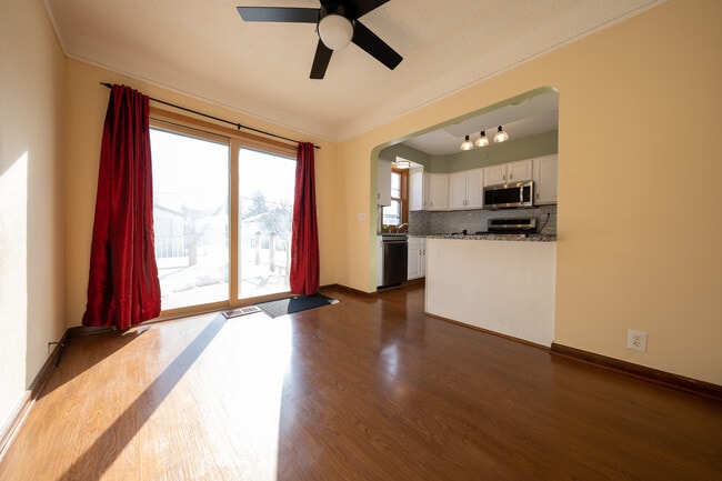 Photo - 6045 3rd Ave S