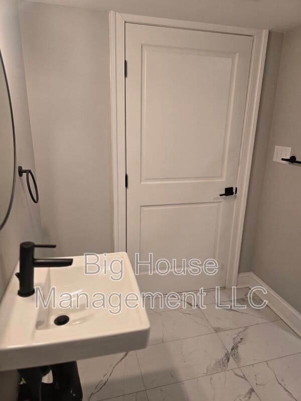 Photo - 707 Druid Park Lake Dr