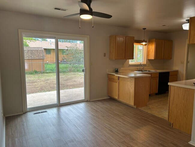 Photo - Charming 3-Bedroom Home with Fenced Yard – Available Now in Fort Collins