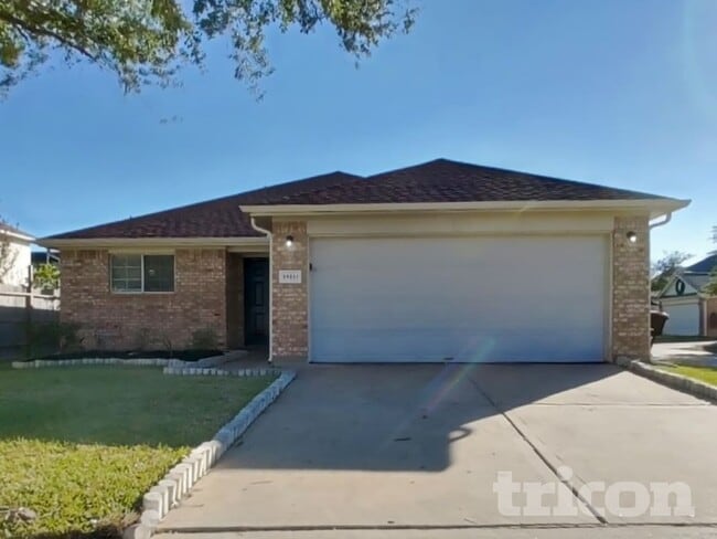 Photo - 19111 Deep S Ct