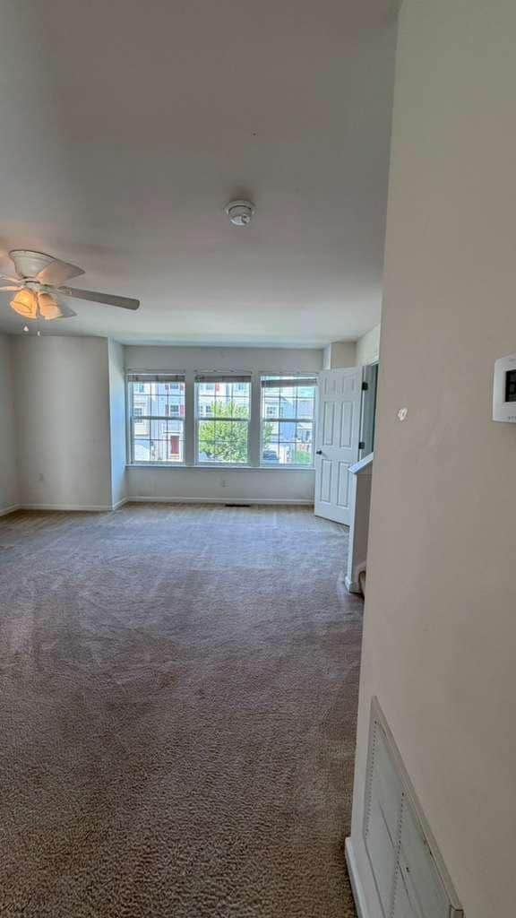 Photo - 38 Lombard Ln