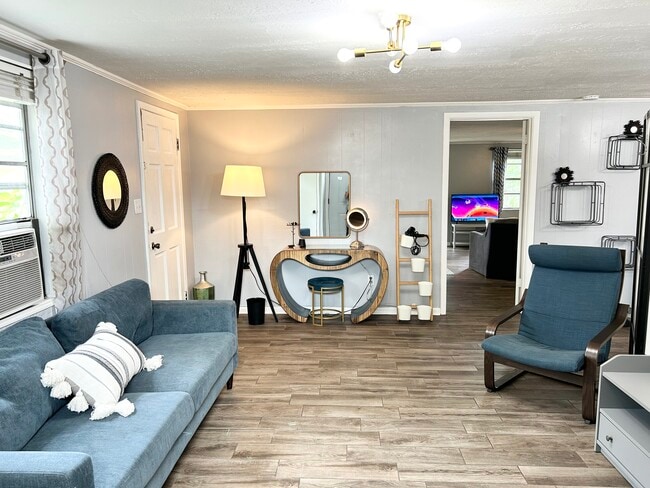 Photo - 2320 Vista Ave