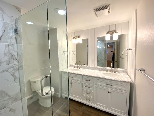 Photo - 315 SE 151st Ave Unit 315B