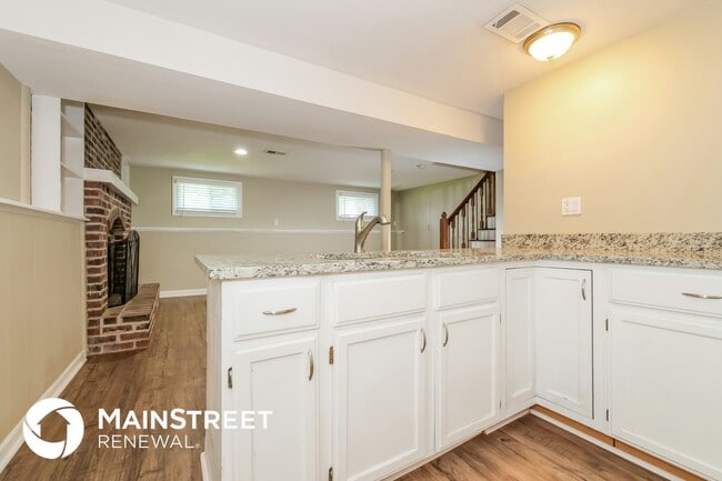 Photo - 7106 Ballentine St