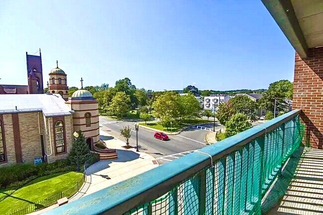 Photo - 50 S Common St Unit 403