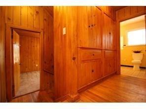 Photo - FOUR bedroom in Prime Location!