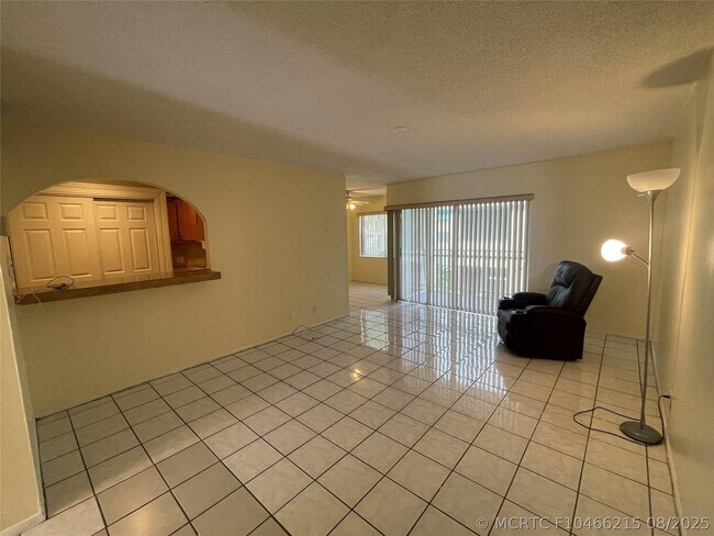 Photo - 2055 NW 46th Ave Unit F204