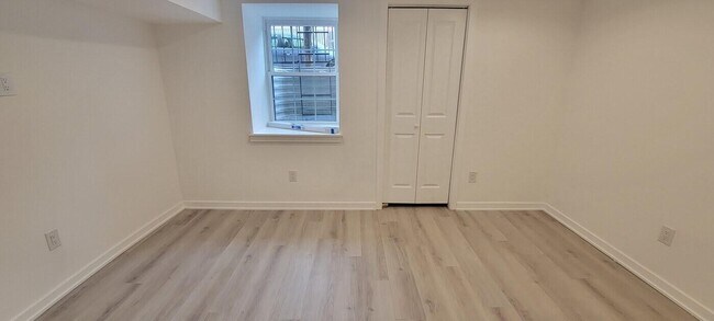 Photo - 2230 Christian St