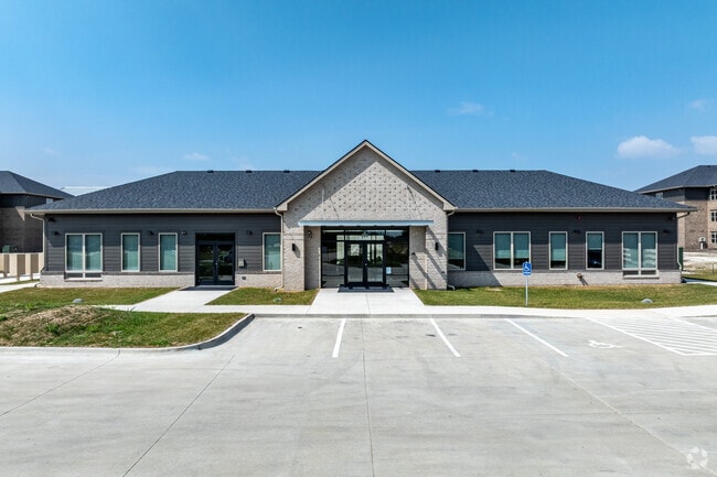 Building Photo - Brick Towne at Kettlestone Rental