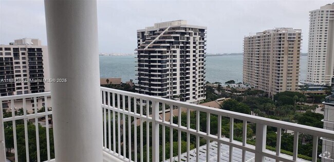 Building Photo - 701 Brickell Key Blvd Unit 1711 Rental