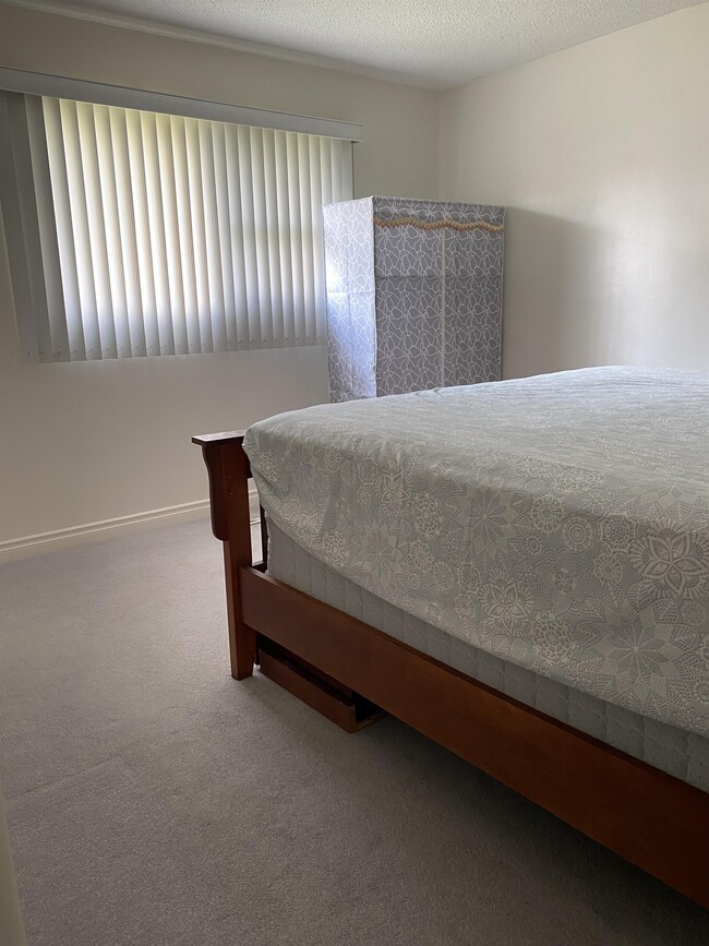 Photo - 232 Frontenac Dr