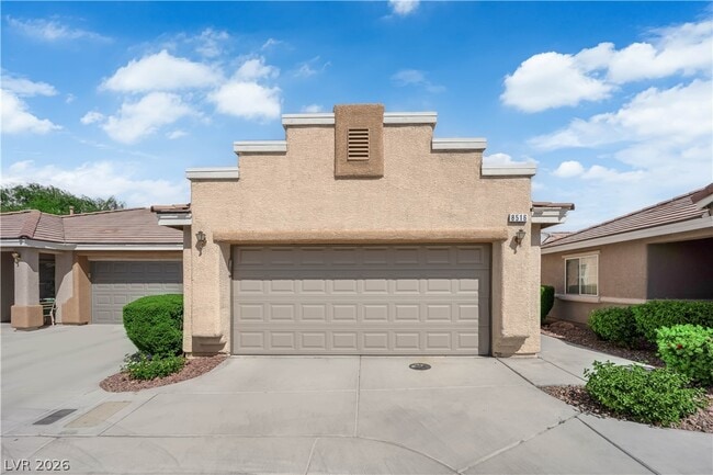 Building Photo - 8516 Little Fox St