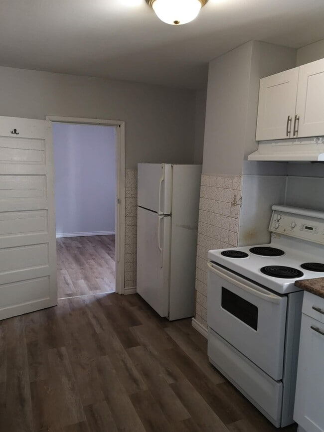 Photo - 844 Home St Unit 01