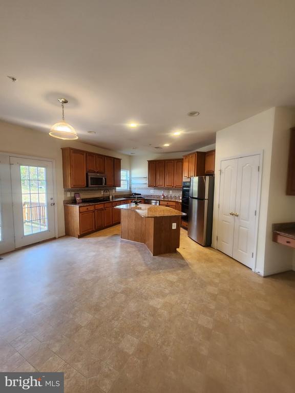 Photo - 10208 Rolling Green Way