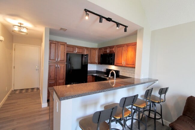 Photo - 1348 Hunters Rd