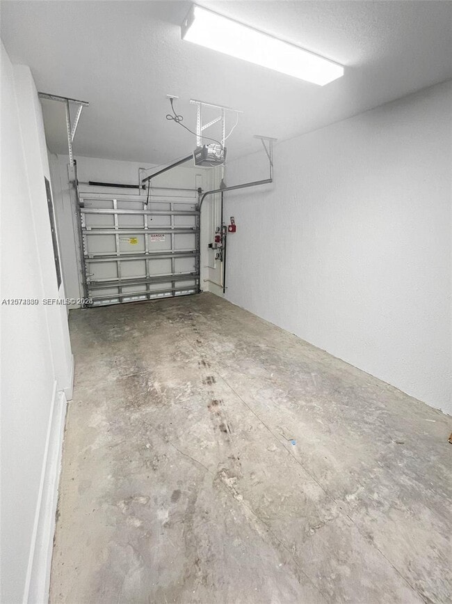 17025 SW 1st St