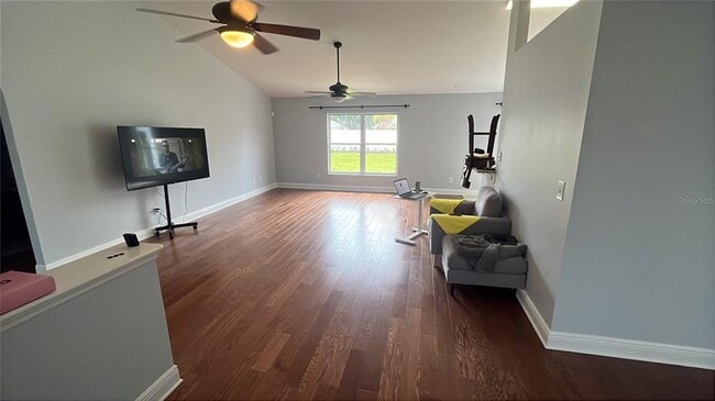 Photo - 917 Marquee Dr