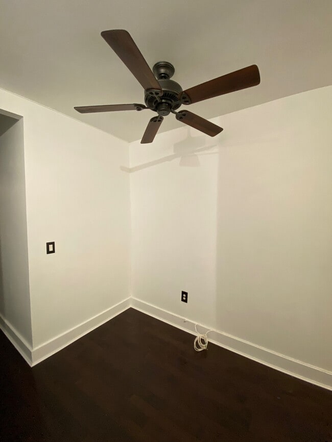 Kitchen - 184 Hull St Unit A