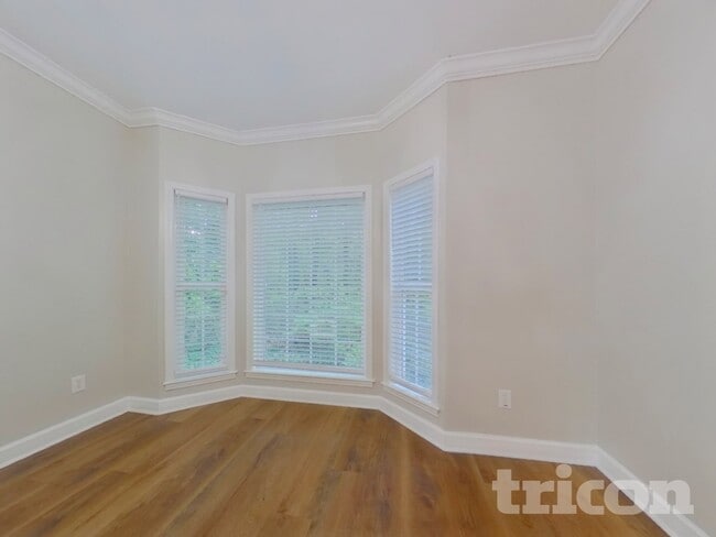 Photo - 2417 Battle Dr