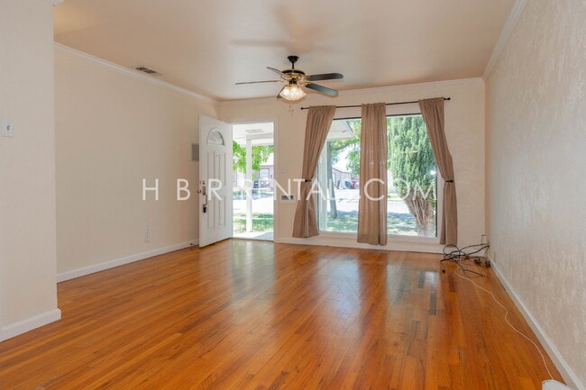 Photo - Single Story Tracy Rental Home - MOVE IN Ready