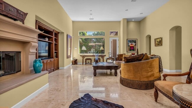 Photo - 46710 Bradshaw Trail