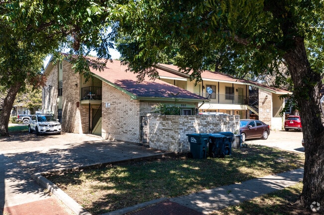 Photo - Austin Condominiums