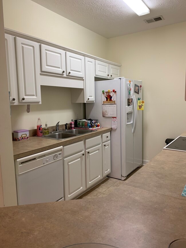 Photo - 165 Westhaven Dr Unit Carolina Willows