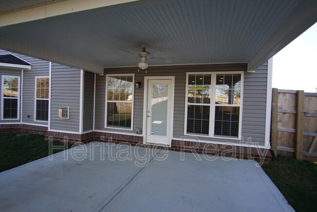 1014 Brookwood Ln