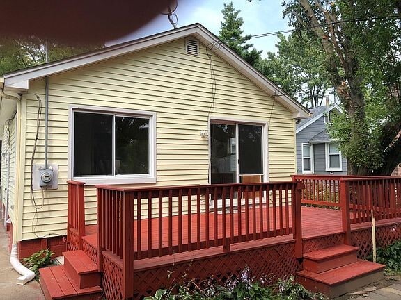 Photo - 1580 Shevlin St