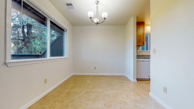 Photo - Montecito Pines