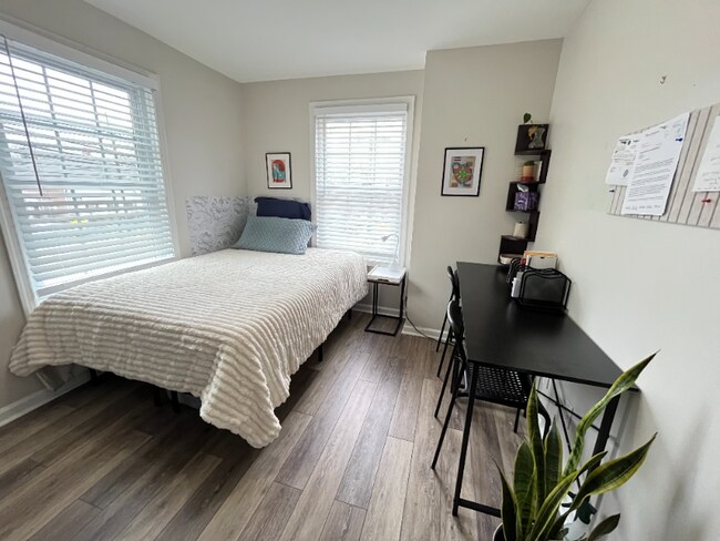 Photo - 141 Washington St