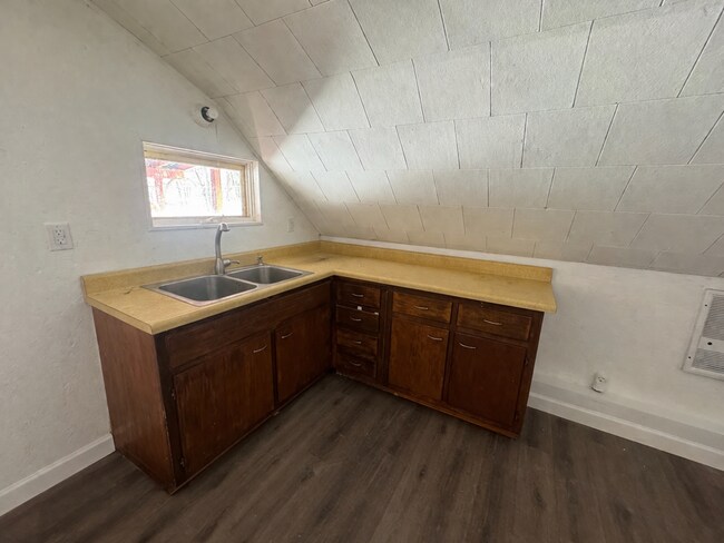 Photo - 7547-7549 E Lake St Unit 7547 E Lake St  4