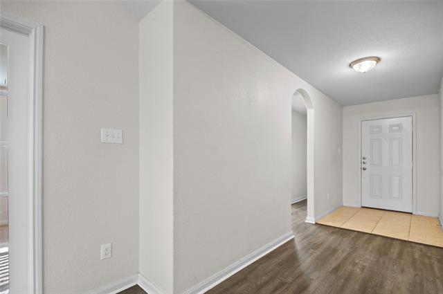 Photo - 104 Ryan St House