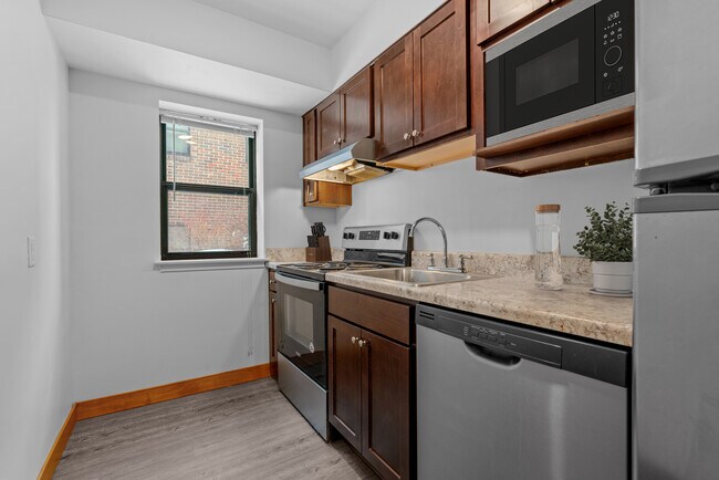 Photo - Carousel Flats