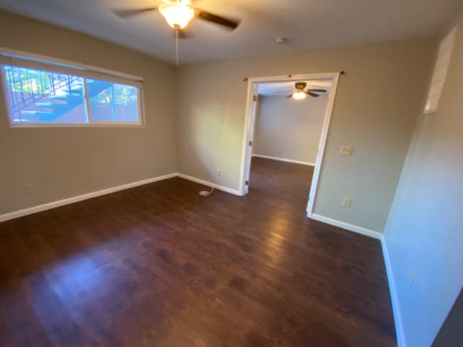 Photo - 457 E N St Unit B