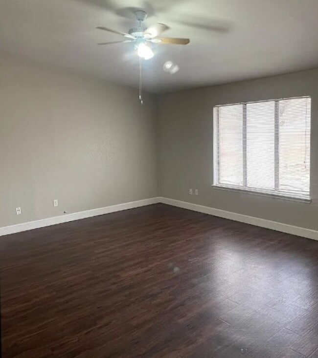Photo - FOR LEASE - 3/2/2 North West Lubbock