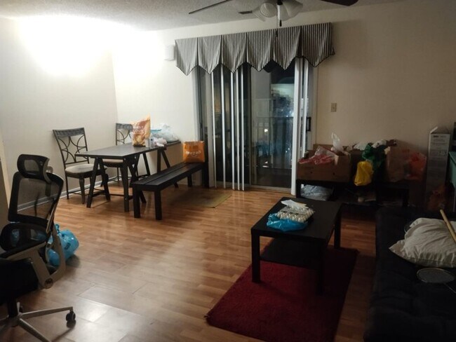Photo - 9523 University Terrace Dr Unit M