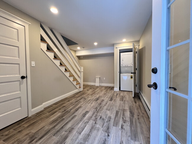 Photo - 133 Boston Post Rd