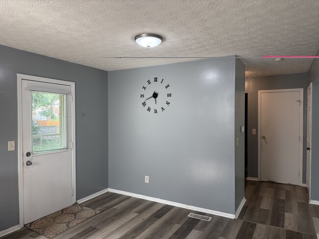 Photo - 3114 Strathaven Ct