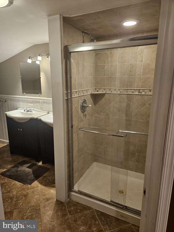 Photo - 106 Powers Ave