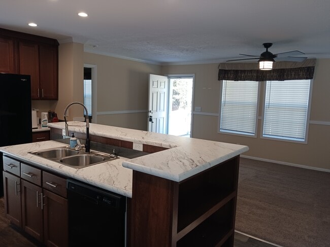 Photo - 129 Publo Rd
