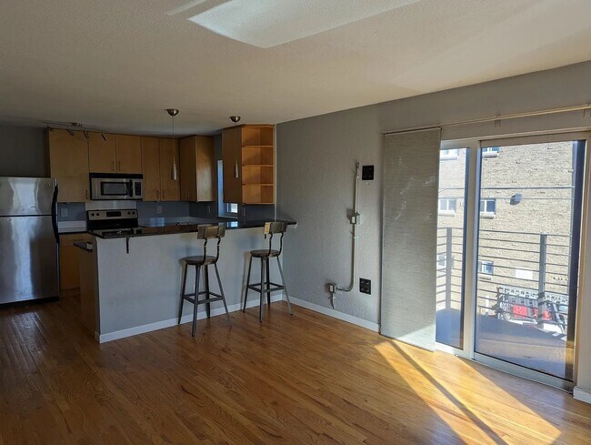 188 S Logan St Unidad 307