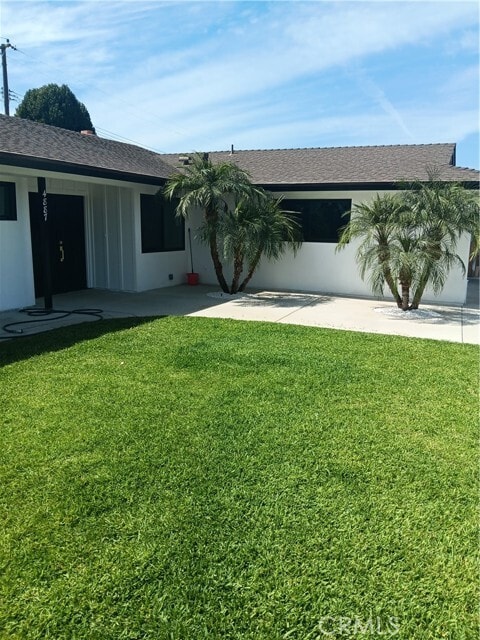 Photo - 4887 Philadelphia St