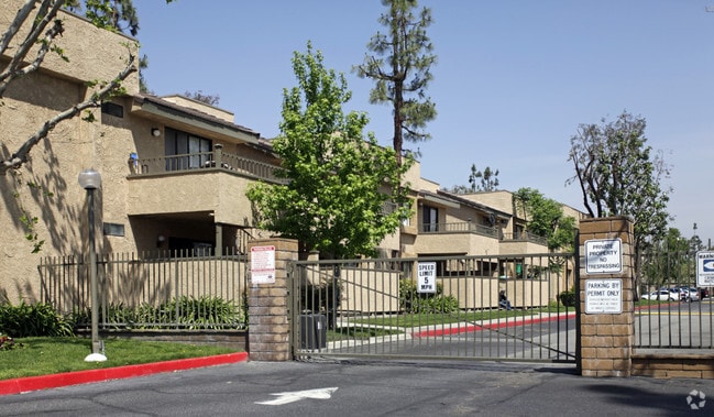 Photo - Colony Ridge Apartments