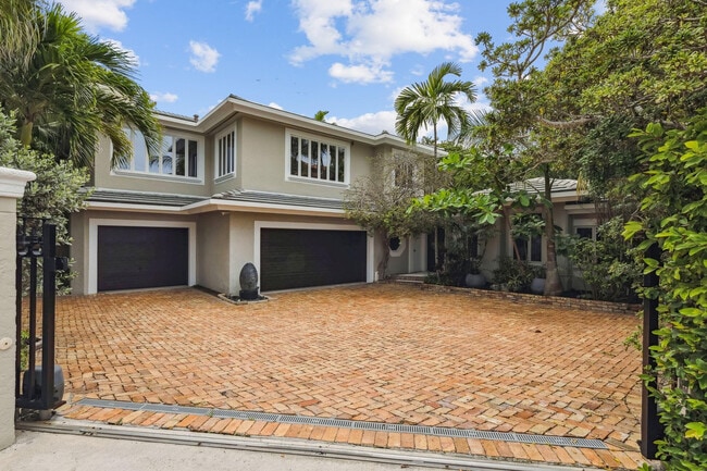 Photo - 3301 NE 16th St