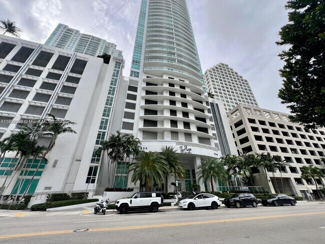 Photo - 950 Brickell Bay Dr Unit 1109